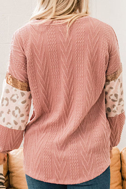 Langarmpullover mit Pailletten und Leopardenmuster und Rundhalsausschnitt
