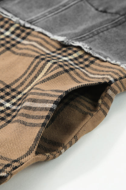 Karierte Jeansjacke mit offenem Saum und Knopfleiste