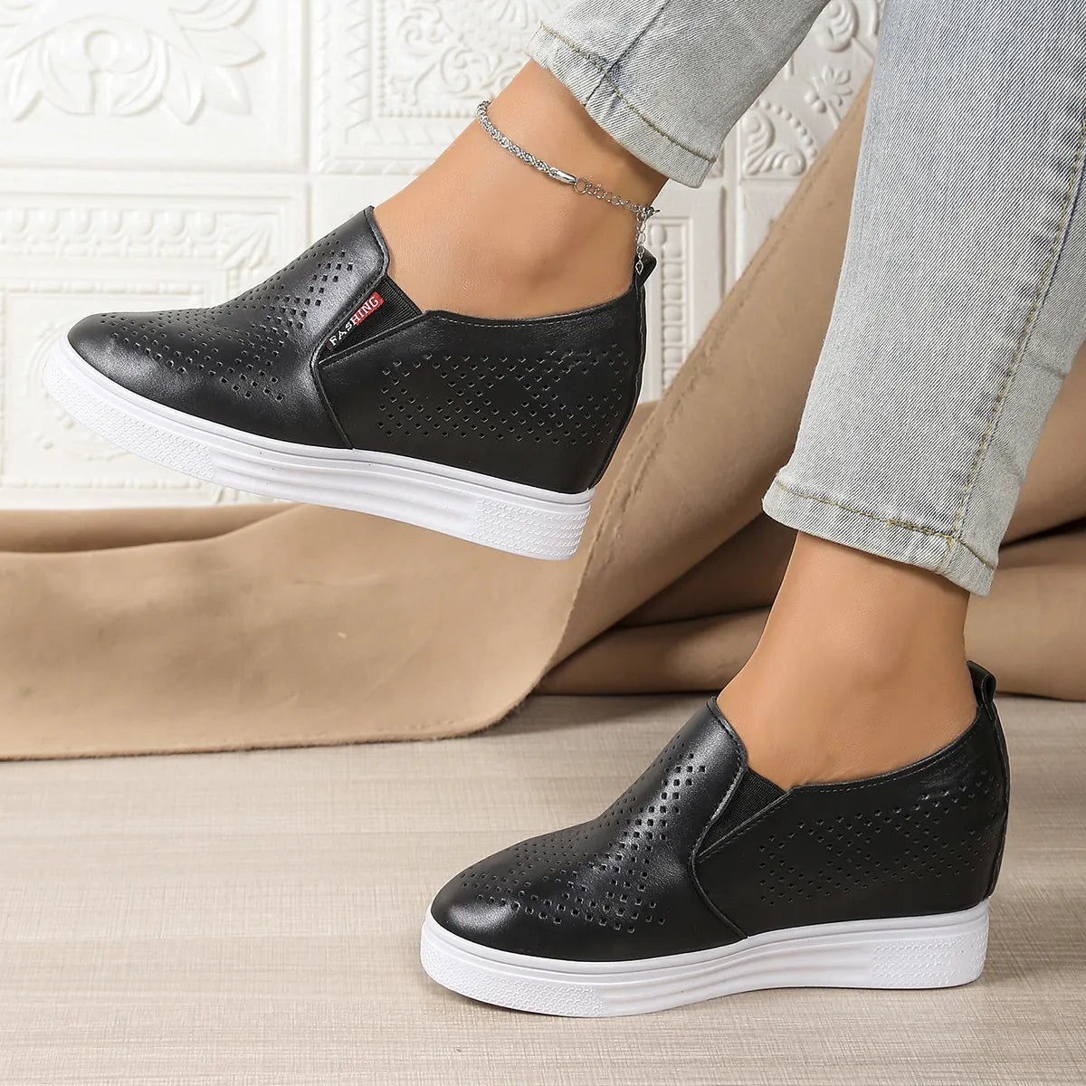 f1e976f6e2a148639fc6ac365a51ee19-Max-Origin