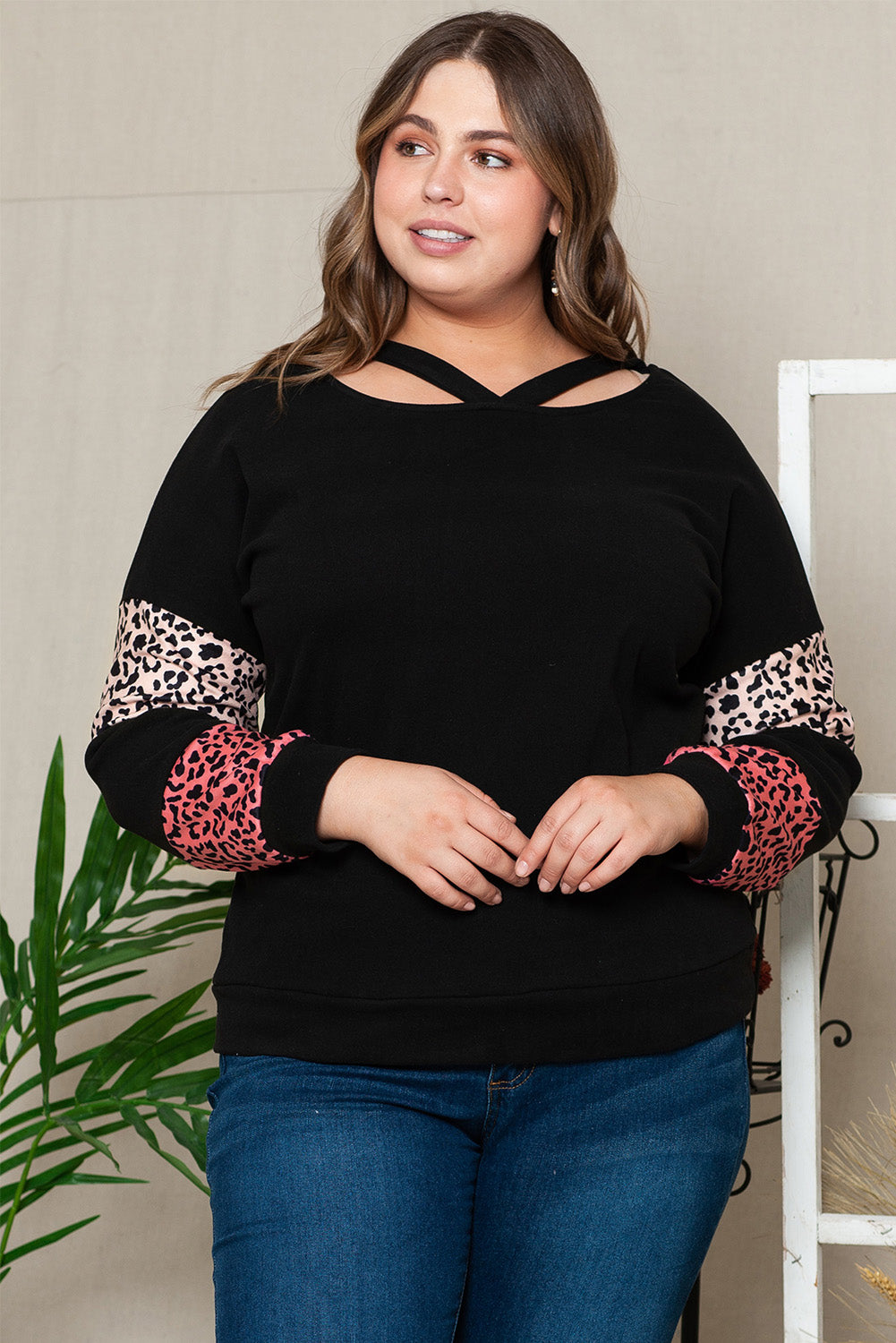 Plus Size T-Shirt mit Leopardenmuster und überschnittenen Schultern