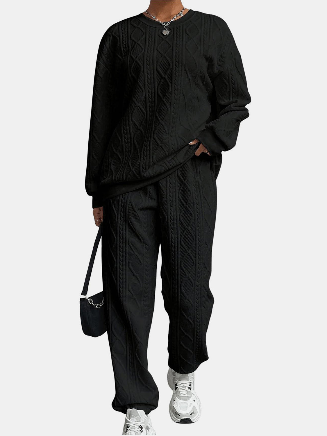 Strukturiertes Set aus Oberteil und Hose mit Rundhalsausschnitt