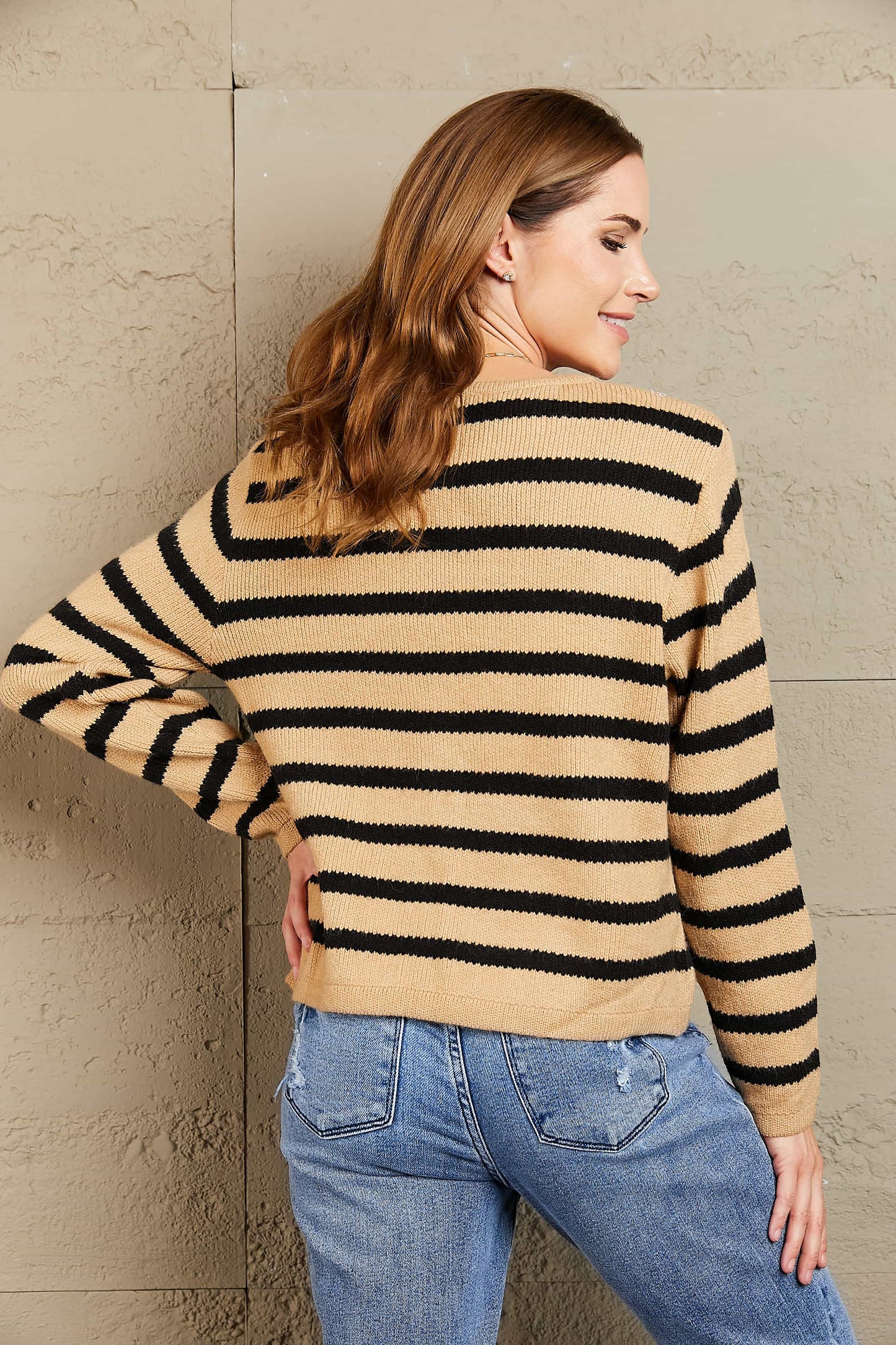 Gewebter Cardigan mit Streifen und Knopfleiste vorne