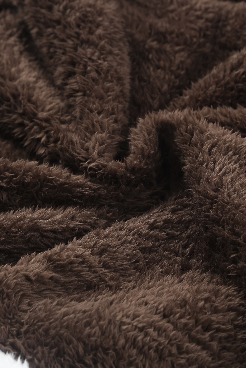 Flauschiges Sweatshirt mit Farbblockdesign und halbem Reißverschluss und langen Ärmeln