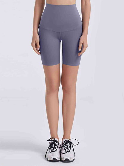 Sportshorts mit breitem Bund