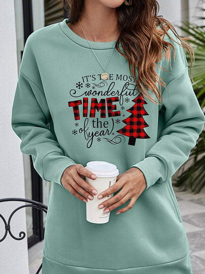 Sweatshirt mit überschnittener Schulter und Weihnachtsbaum Grafik