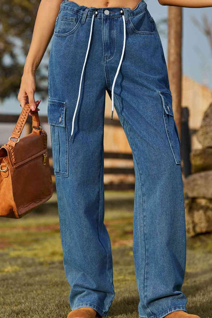Loose Fit Jeans mit Kordelzug und Tasche