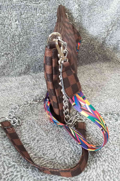 Adored – Schultertasche aus PU-Leder mit Nieten