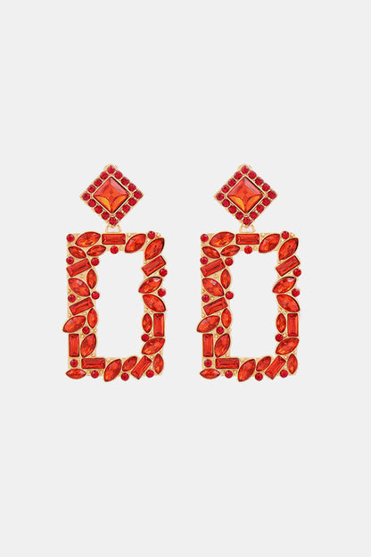 Quadratische Ohrringe mit Glassteinen