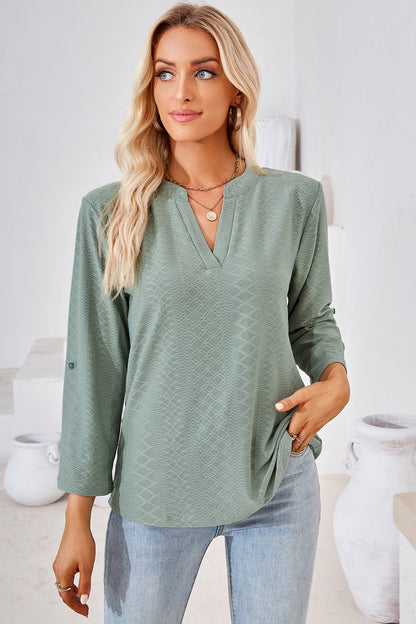 T-Shirt mit gekerbten Ärmeln und Rolllasche