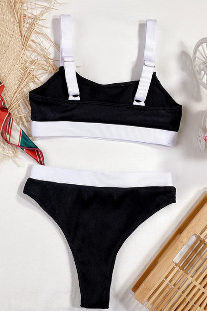 Bikini-Set mit U-Ausschnitt und Farbblockdesign