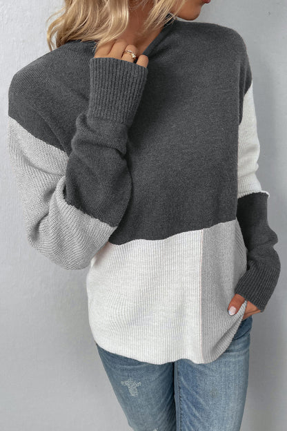 Pullover mit Rundhalsausschnitt und überschnittenen Schultern und Farbblockdesign
