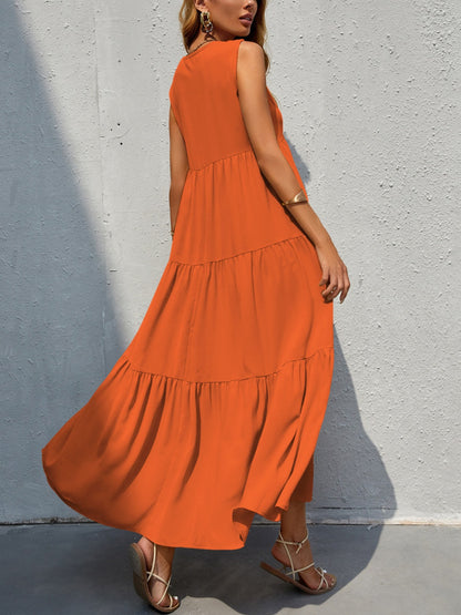 Kleid mit gestuften V-Ausschnitt-Ärmeln