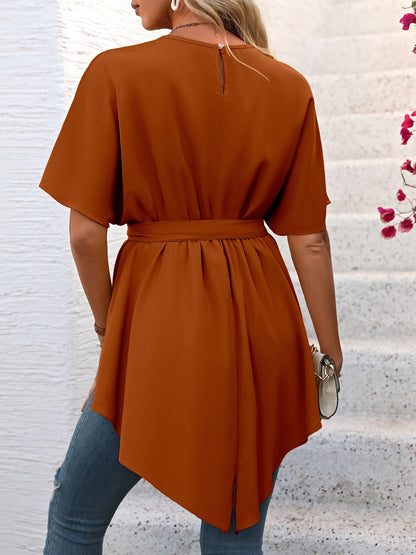 Bluse mit Rundhalsausschnitt und halblangen Ärmeln und Bindeband