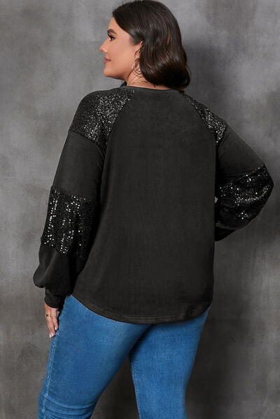 Blusa con cuello redondo y lentejuelas Lucky Clover de talla grande