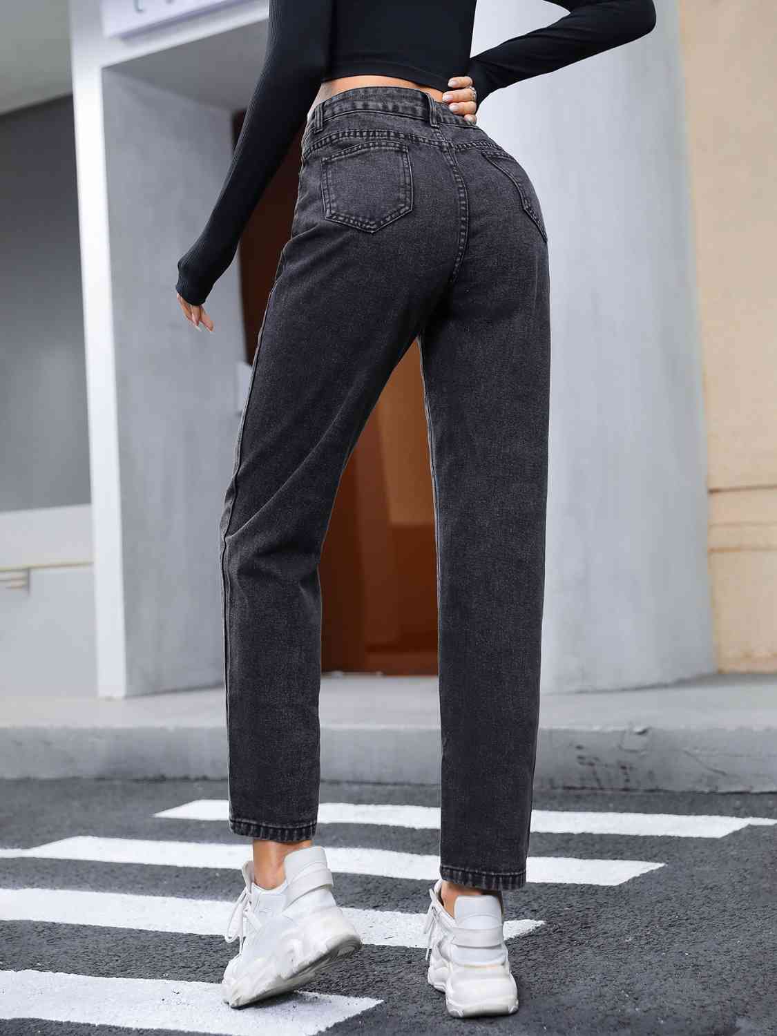 Distressed-Jeans mit geradem Bein