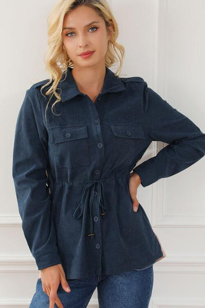 Jacke mit geometrischem Muster, Knopfleiste und Kordelzug am Kragen