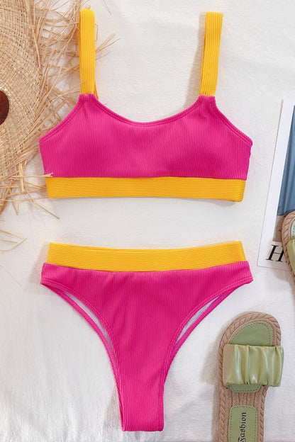 Bikini-Set mit U-Ausschnitt und Farbblockdesign