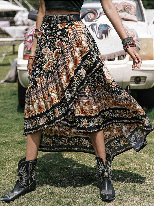 Bedruckter High-Low-Rock mit Rüschensaum