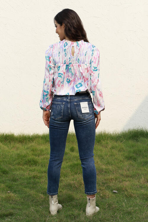 Bluse mit Rundhalsausschnitt, gesmokten Ballonärmeln und Blumenmuster