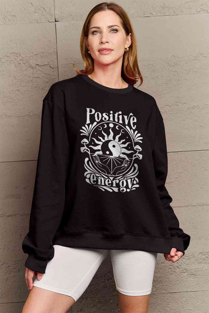 Simply Love Sweatshirt mit Grafik „POSITIVE ENERGY“ in voller Größe