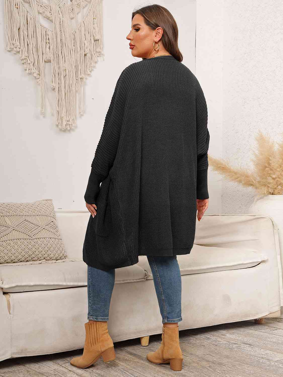 Strickjacke mit offener Vorderseite und Taschen in Übergröße