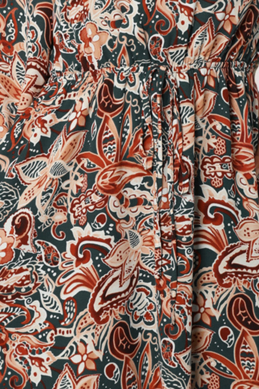 Bedrucktes Minikleid mit V-Ausschnitt