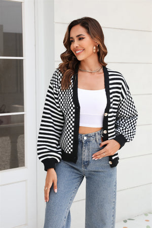 Button-Down-Cardigan mit Streifen- und Karomuster im Kontrast