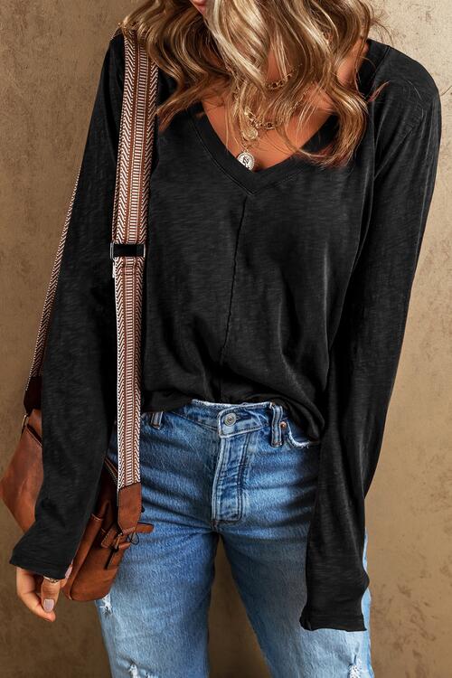 Camiseta de manga larga con cuello en V y costura expuesta