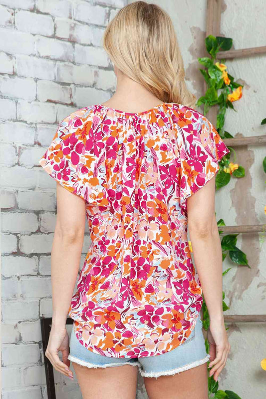 Bluse mit Blumenmuster, Bindeband am Kragen und Flatterärmeln