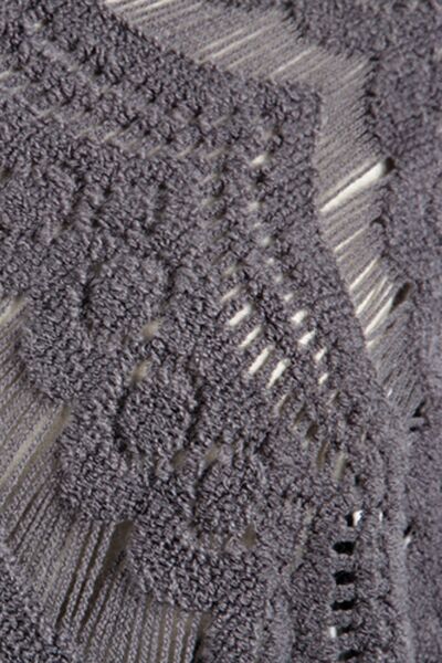 Poncho mit durchbrochenem Saum und Cape-Ärmeln und Fransen