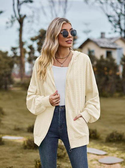 Langärmlige Jacke mit Reißverschluss und Kordelzug